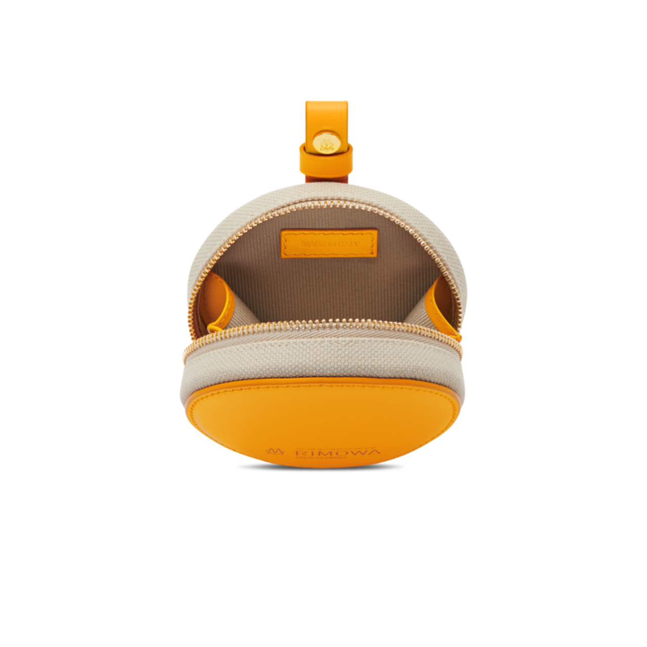 大人の旅のお供にリモワの「スーツケースじゃないほう」。スマホバッグ