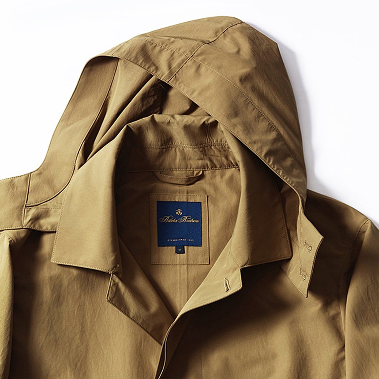 オンオフ着られる春の定番。大人が買うべき「ブルックス ブラザーズ