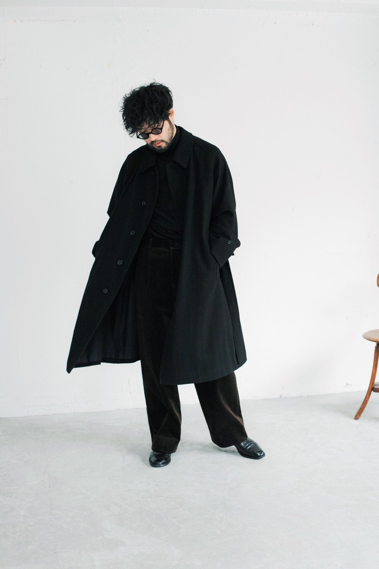 大人の冬コート】完売必至。人気定番「LE」のバルカラーコートにウール