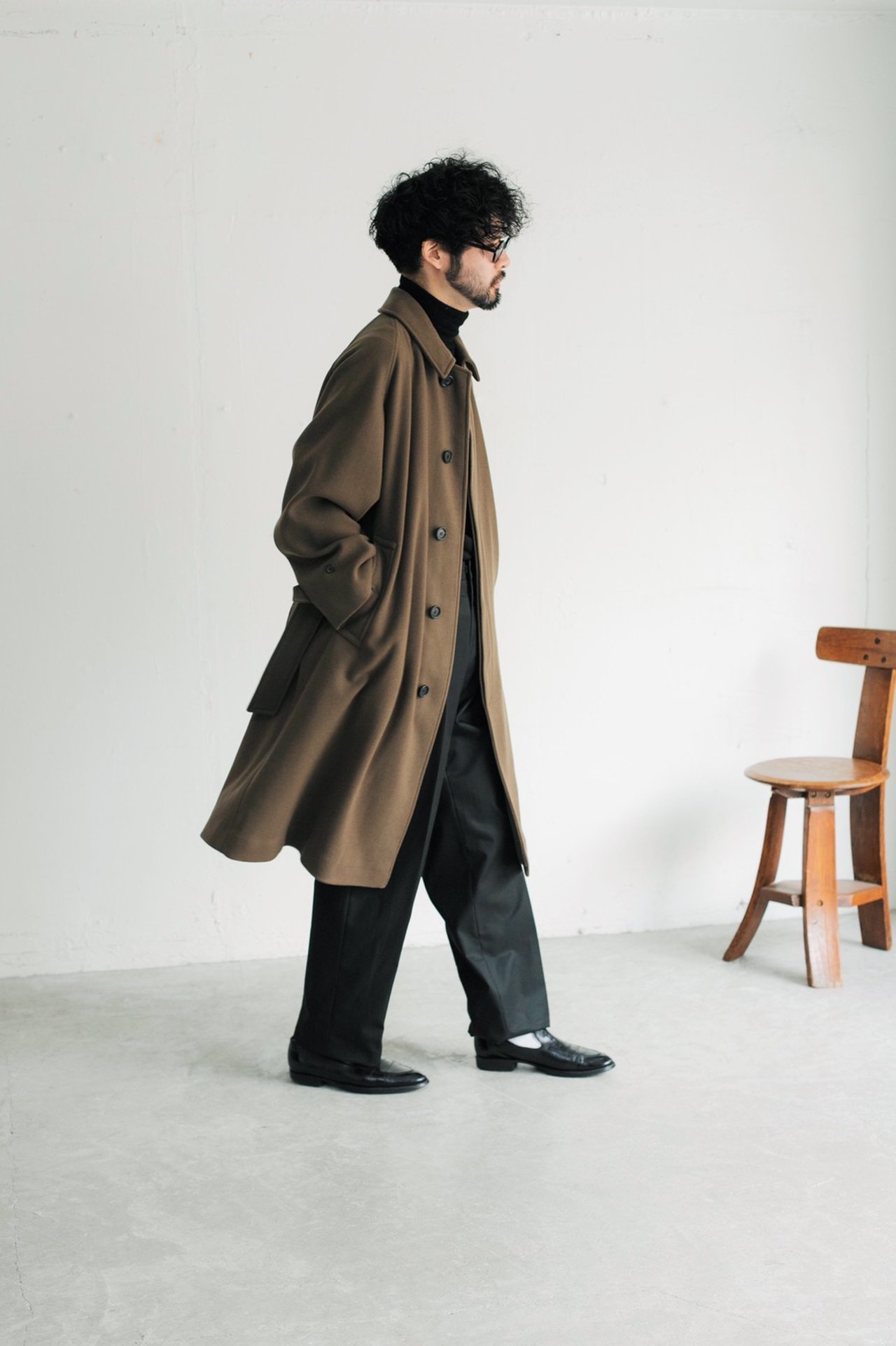 大人の冬コート】完売必至。人気定番「LE」のバルカラーコートにウール