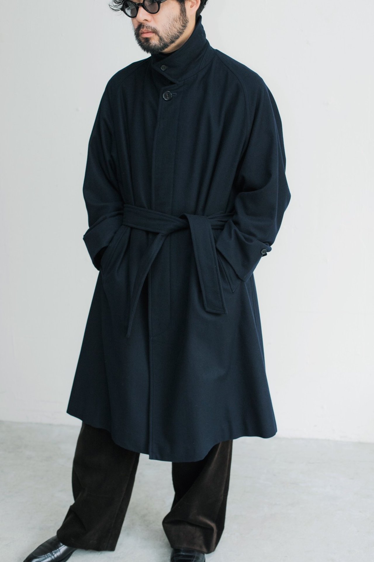 大人の冬コート】完売必至。人気定番「LE」のバルカラーコートにウール