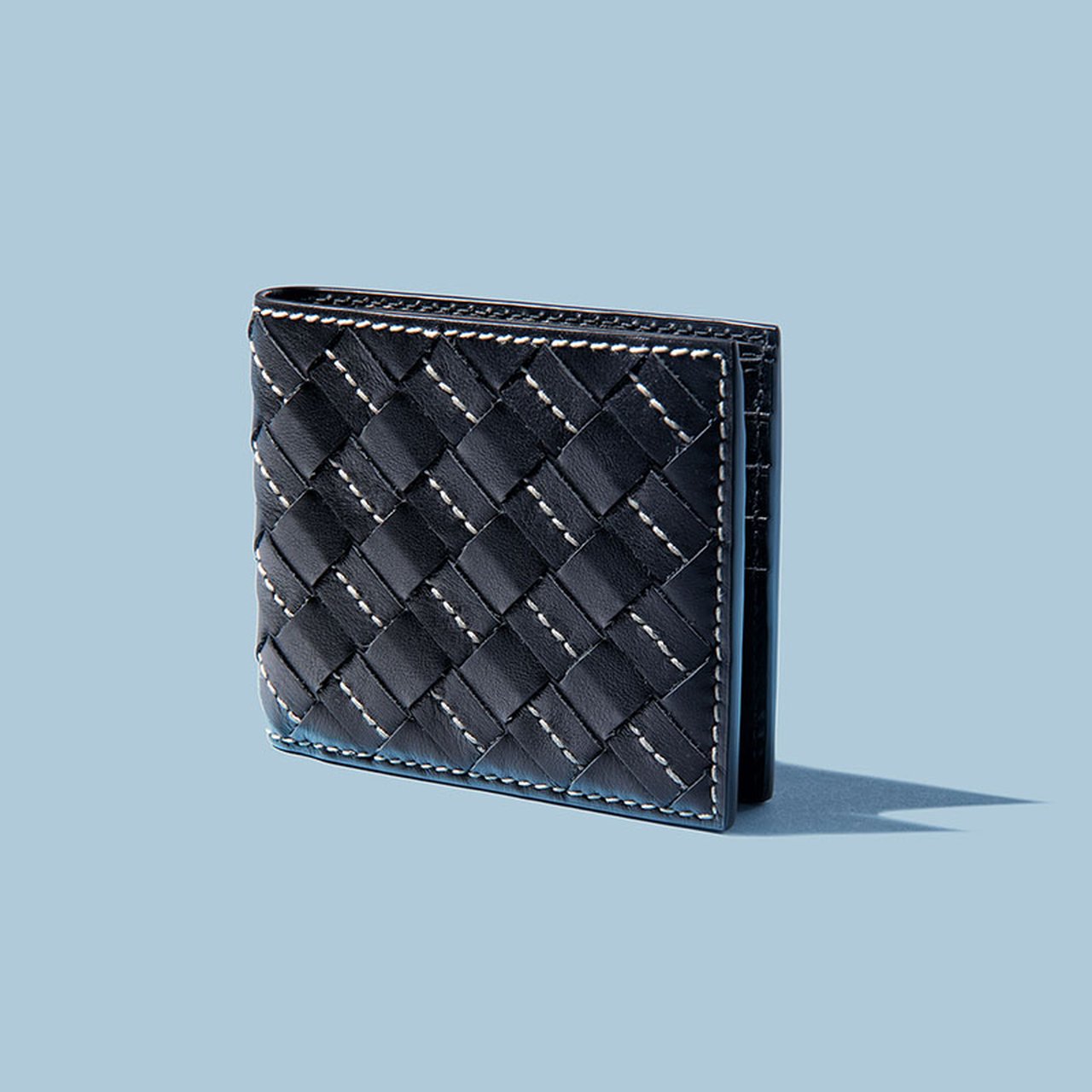 ボッテガ・ヴェネタ】大人が選ぶべき新作小物5選。ステッチ入りの新作