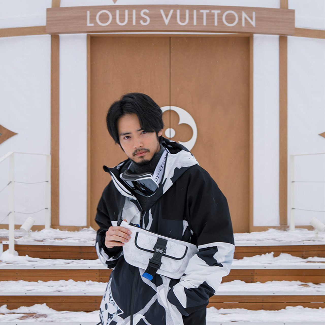 赤楚衛二、中条あやみも来店。「ルイ・ヴィトン」北海道ニセコの期間