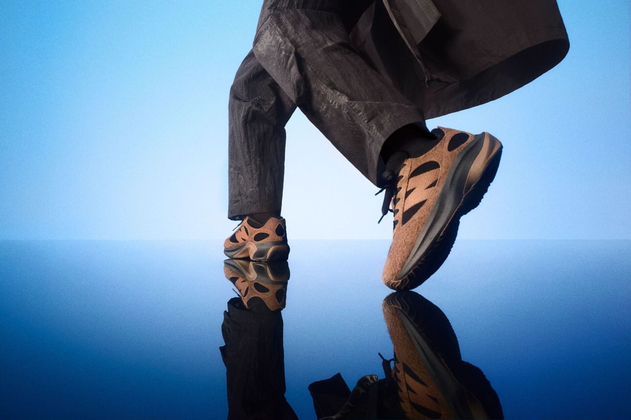 差がつく大人のニューバランス】新世代スニーカー「ワープドランナー