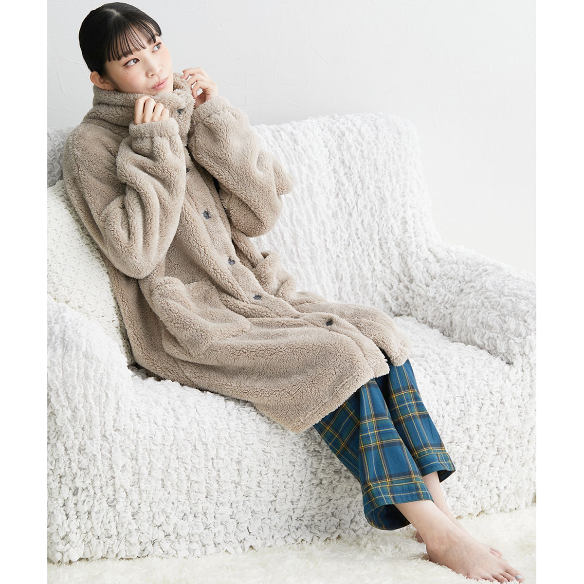 ニッセン ふわぬくマイクロファー首あったか前開きルームガウン 3L-4L