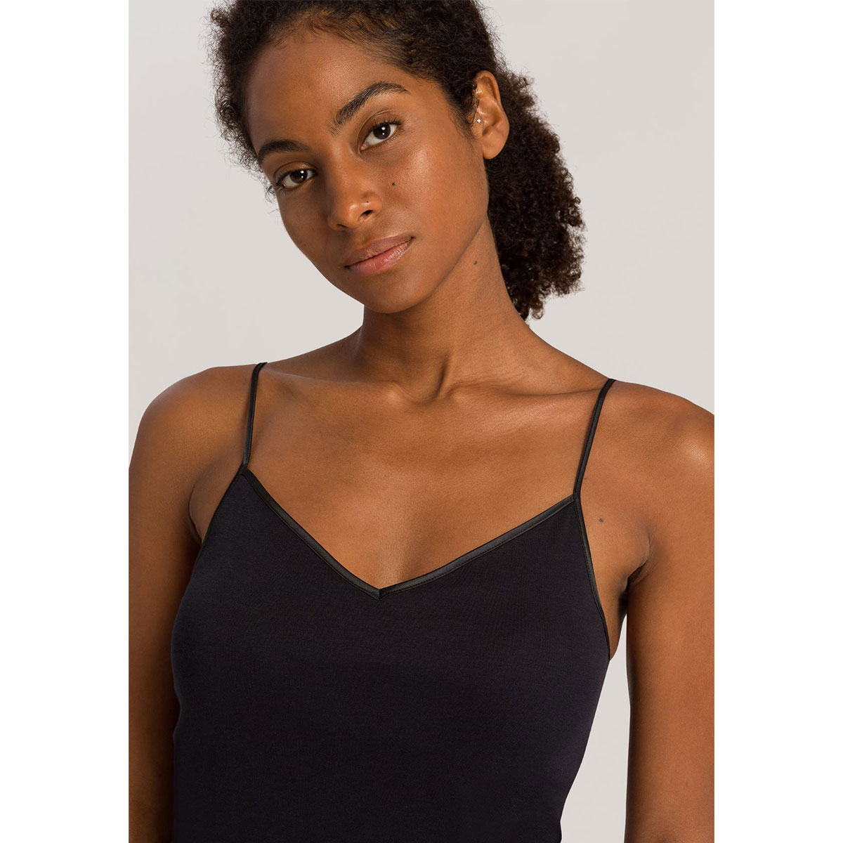 ハンロ コットン シームレス カップ付き キャミソール HANRO COTTON