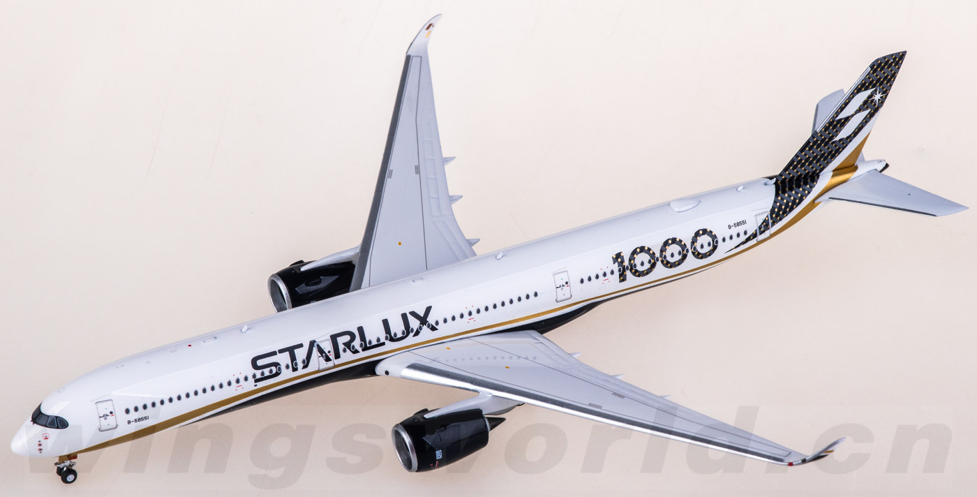 PH12036 Starlux Airlines Airbus A350-1000 B-58551 Phoenix 1:400