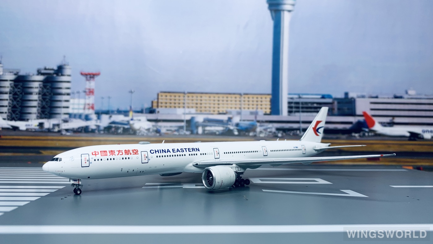 Aviation400 1:400 Boeing 777-300ER China Eastern 中国东方航空
