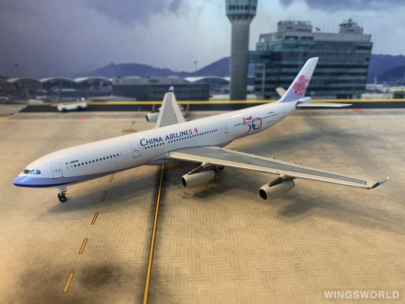 Phoenix 1:400 Airbus A340-300 China Airlines 中华航空PH10346 B
