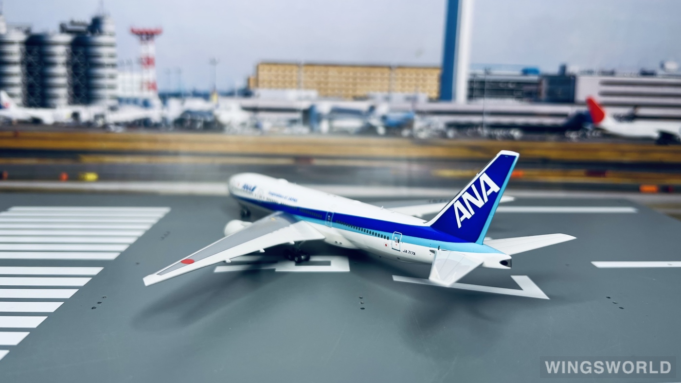Phoenix 1:400 Boeing 777-200ER ANA 全日空PH04411 JA717A 的照片作者