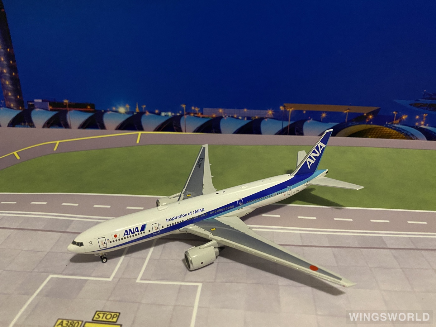 Phoenix 1:400 Boeing 777-200ER ANA 全日空PH04411 JA717A 的照片作者