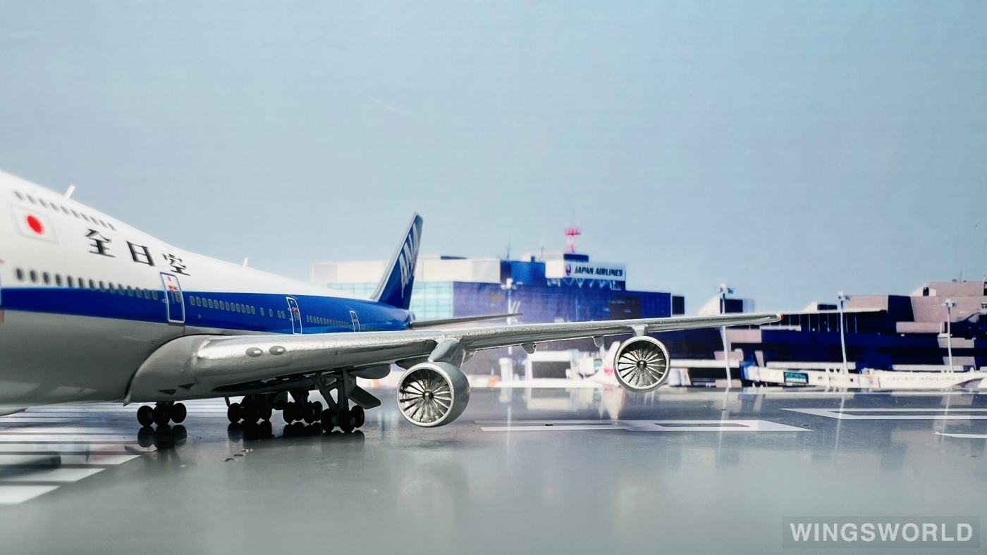 Big Bird 1:400 Boeing 747-100 ANA 全日空BB4-741-003 JA8152 的照片