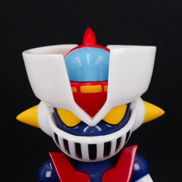 YASUYUKI KOBAYASHI × 墓場の画廊「萌えマジンガー」ソフビ 女性の