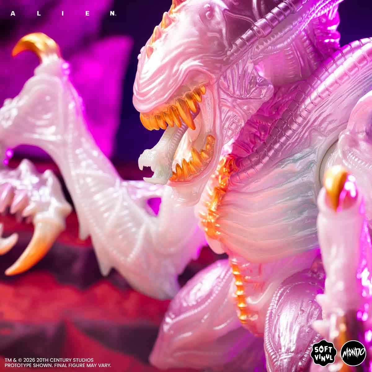 MONDO「『エイリアン』マンティス・エイリアン 桜ピンク蓄光バリアント