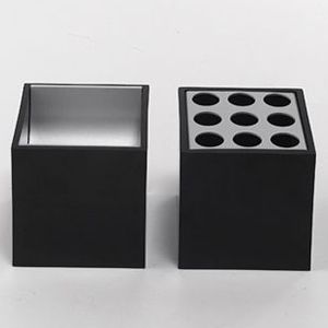 ダネーゼ(DANESE)のブルーノ・ムナーリ(Bruno Munari)デザインの家具