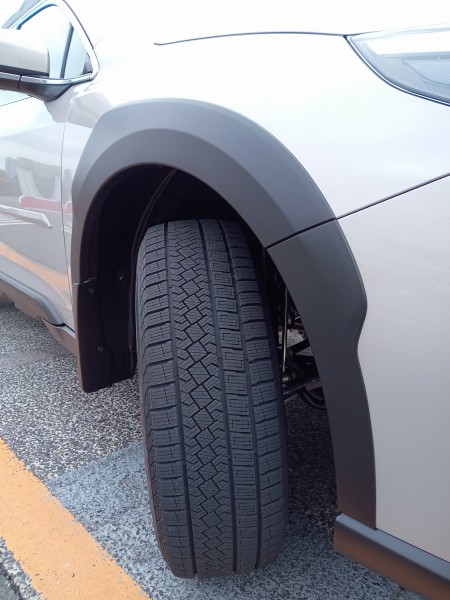 PIRELLI ICE ZERO ASIMMETRICO 215/60R17 96H | タイヤの通販 販売と