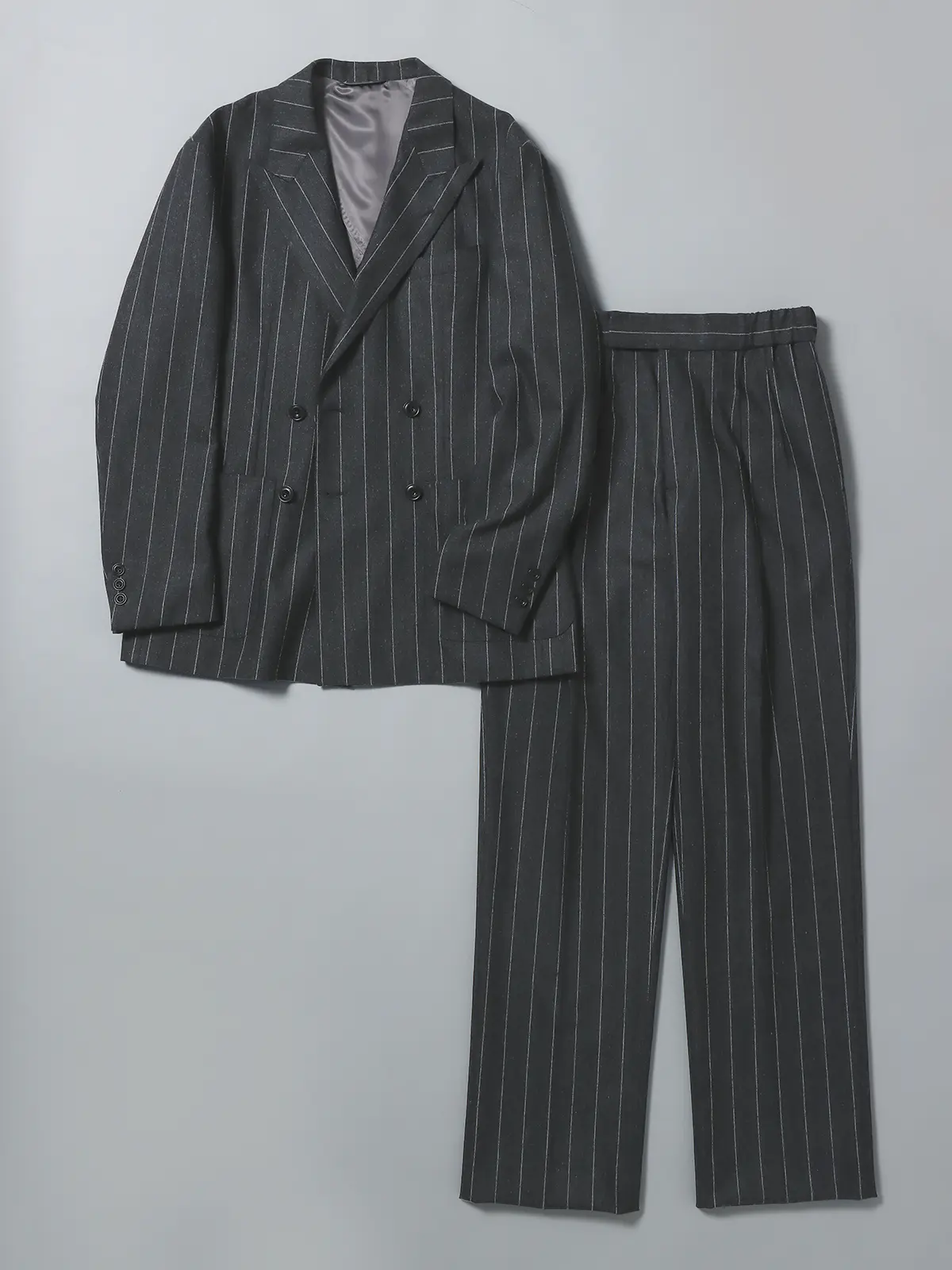 GOOVI／ツータックストレートパンツ／ウール／ワイドチョーク