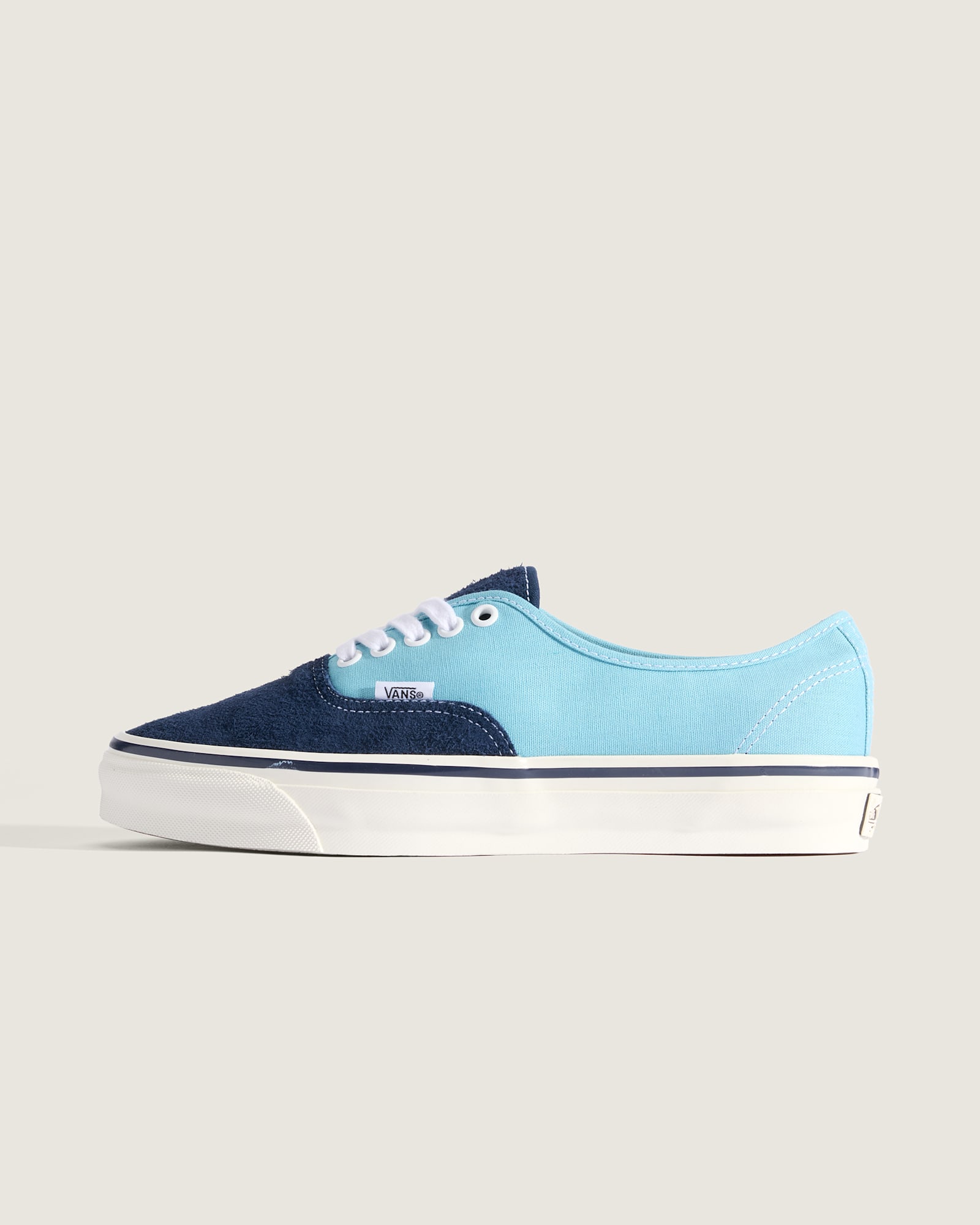 オーセンティック VANS（ヴァンズ）公式ストア