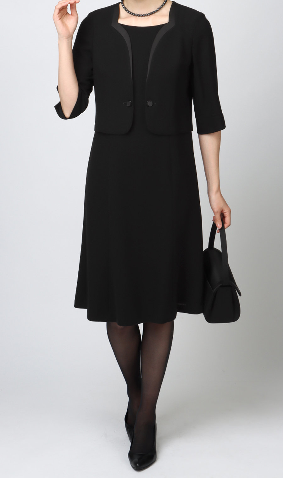 フリルカラーアンサンブル《シルブラック》 (Y1503623) | PARISSIMA