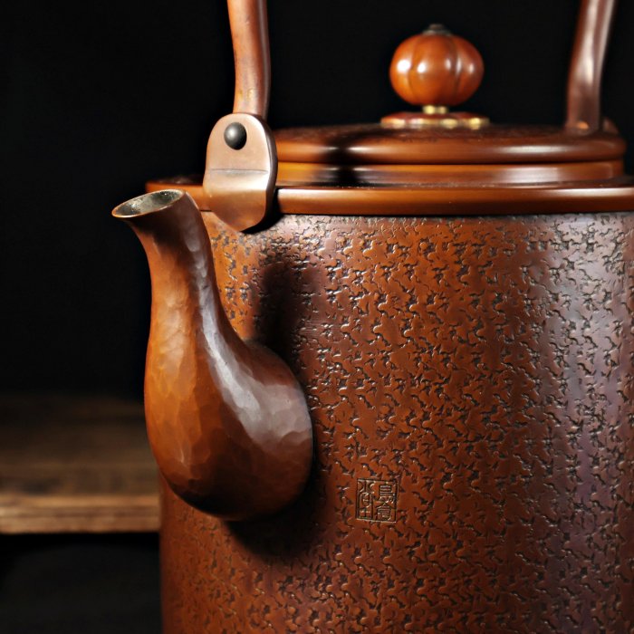 桑園の】日本高級金工島倉堂銅壺542g 鎚起銅器鎚目筒形提樑壺水柱湯沸T