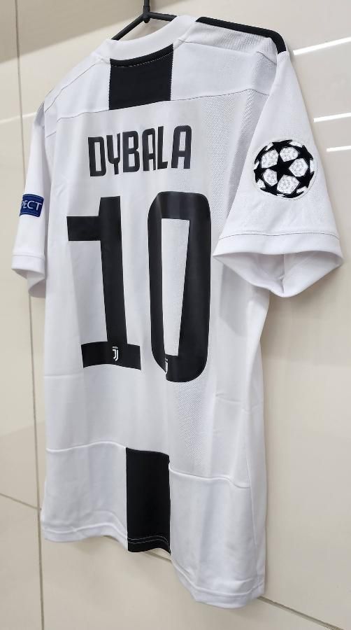 ユベントス（H）18/19 UCL用 ディバラ＃10 + パッチ4個セット！