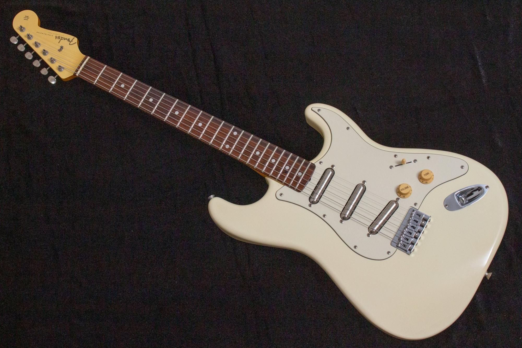 used】Fender Japan / ST62-SPL SRV Charley OWH #S082532 3.32kg