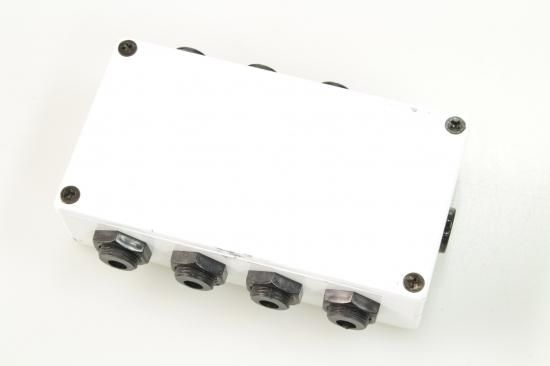 Custom Audio Japan AC DC Station ver 2 - Geek IN Box