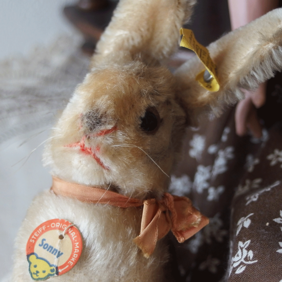 ヴィンテージシュタイフ | うさぎのソニー（Sonny）イエロータグ