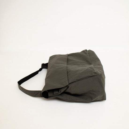 ERA. (イーラ) / 「SHRINK NO MESSENGER BAG」－ WEEKENDER SHOP