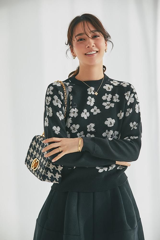 フラワーラメジャガードニット(ブラック) - seventen