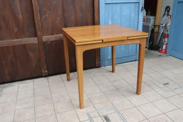 unico(ウニコ)のTRITO(トリト) オーク材 エクステンションダイニング