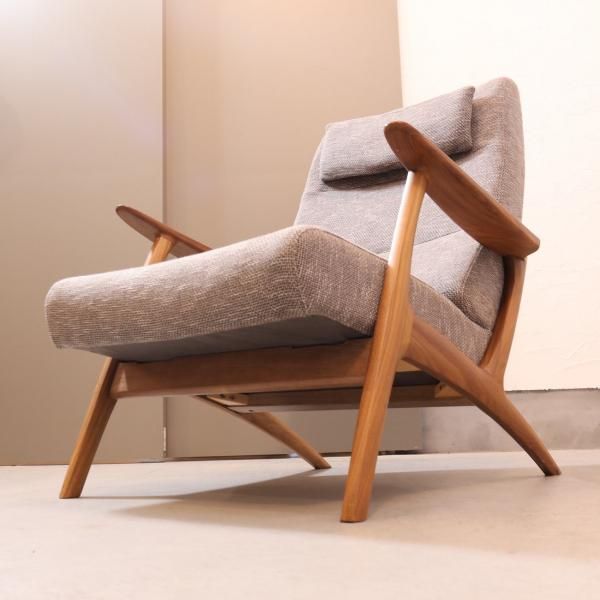 karimoku(カリモク家具)のWU60 ウォールナット材 パーソナルチェア。角