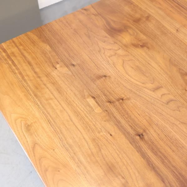 無印良品(MUJI)のウォールナット無垢材 引出し付ダイニングテーブル