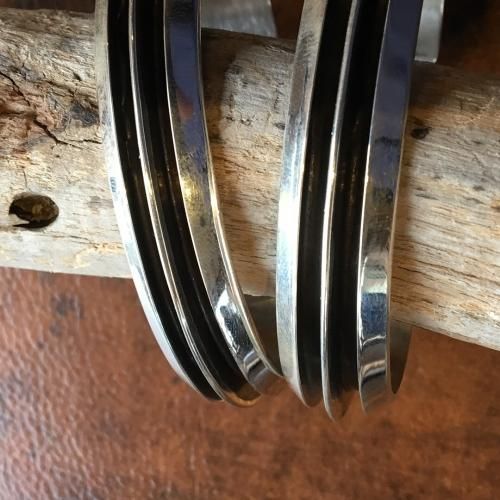 Tom Hawk “Silver Double-Line Bangle