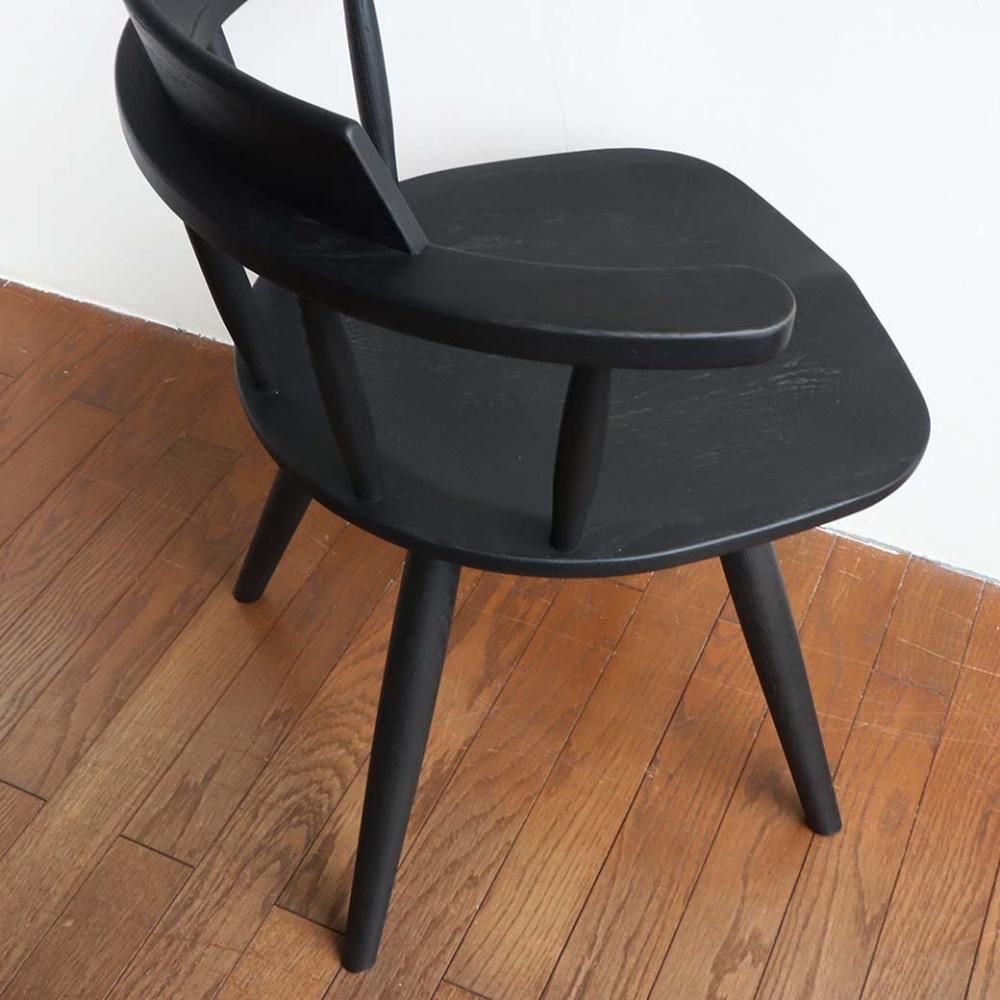 アームチェア(回転)/DC341/ナガノインテリア/ブラック塗装｜三島家具