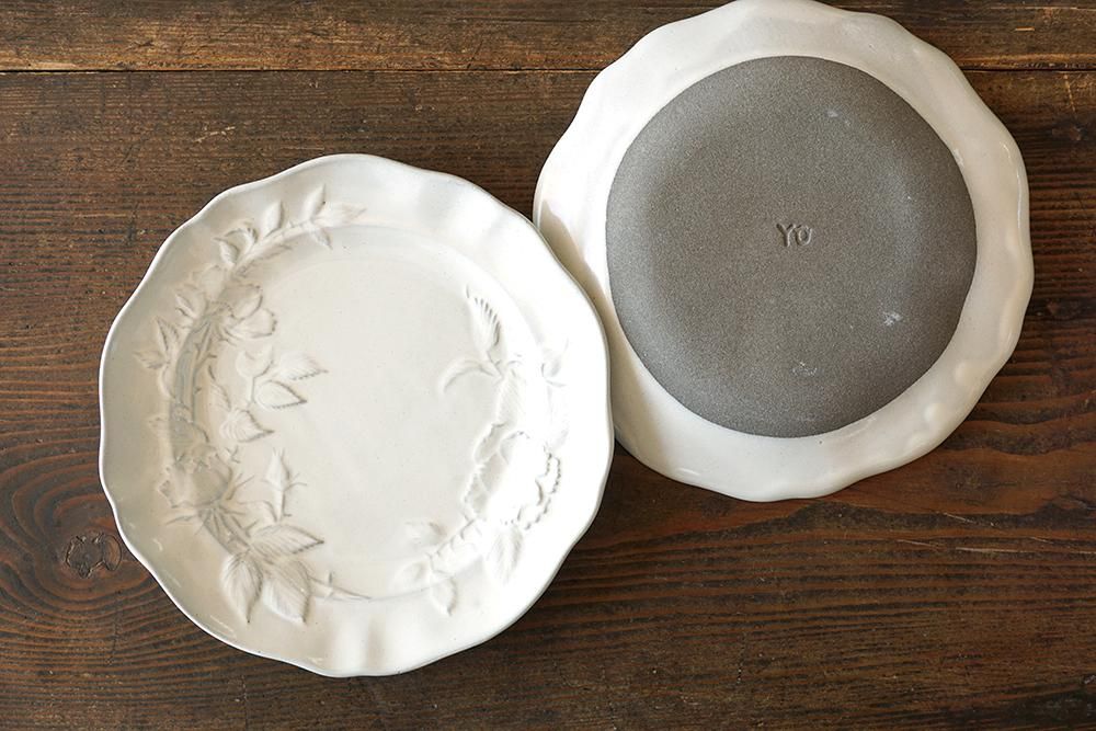 ノ6 ホワイトグレー 西洋絵皿 中 - 益子焼の小さな窯元「よしざわ窯