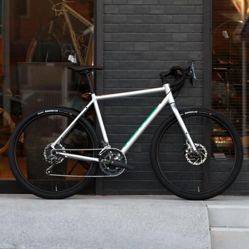 フレーム / 完成車ラインナップ カテゴリー - Above Bike Store