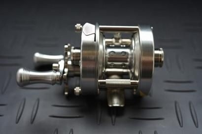 予約オーダー受付中!! 五十鈴工業/イスズリール 【 Isuzu BC621SSS