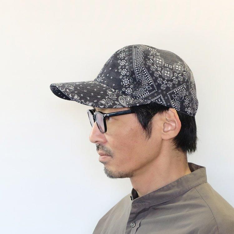 Bandana Print Cap | バンダナ柄のプリント生地 ロングブリムキャップ