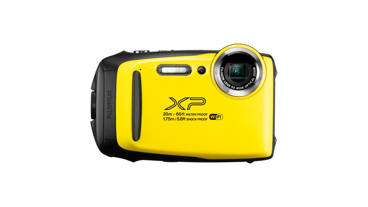 富士フイルム、－10度耐寒や20m防水対応のタフコンデジ「XP130