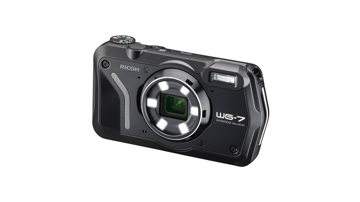 リコー、水深20mで連続2時間の水中撮影が可能なタフコンデジ「RICOH WG