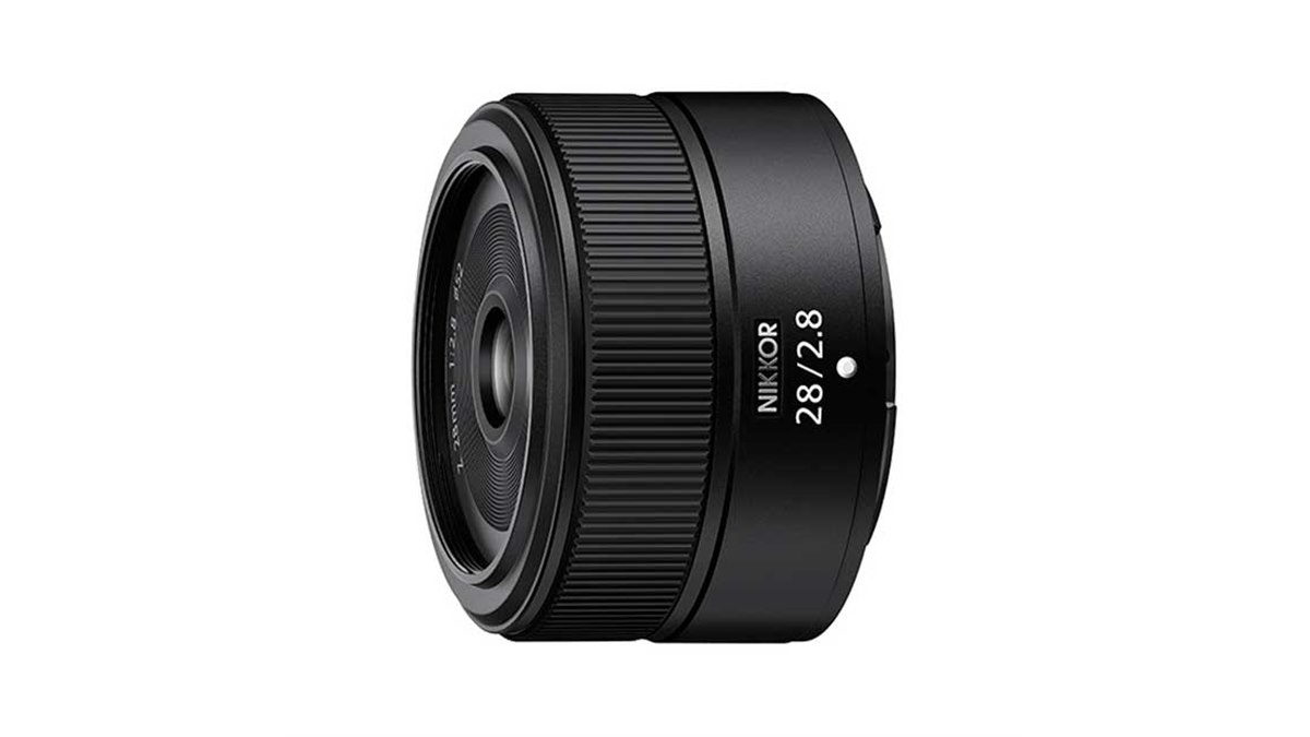 ニコン、重さ約155gの単焦点レンズ「NIKKOR Z 28mm f/2.8」を本日12/10