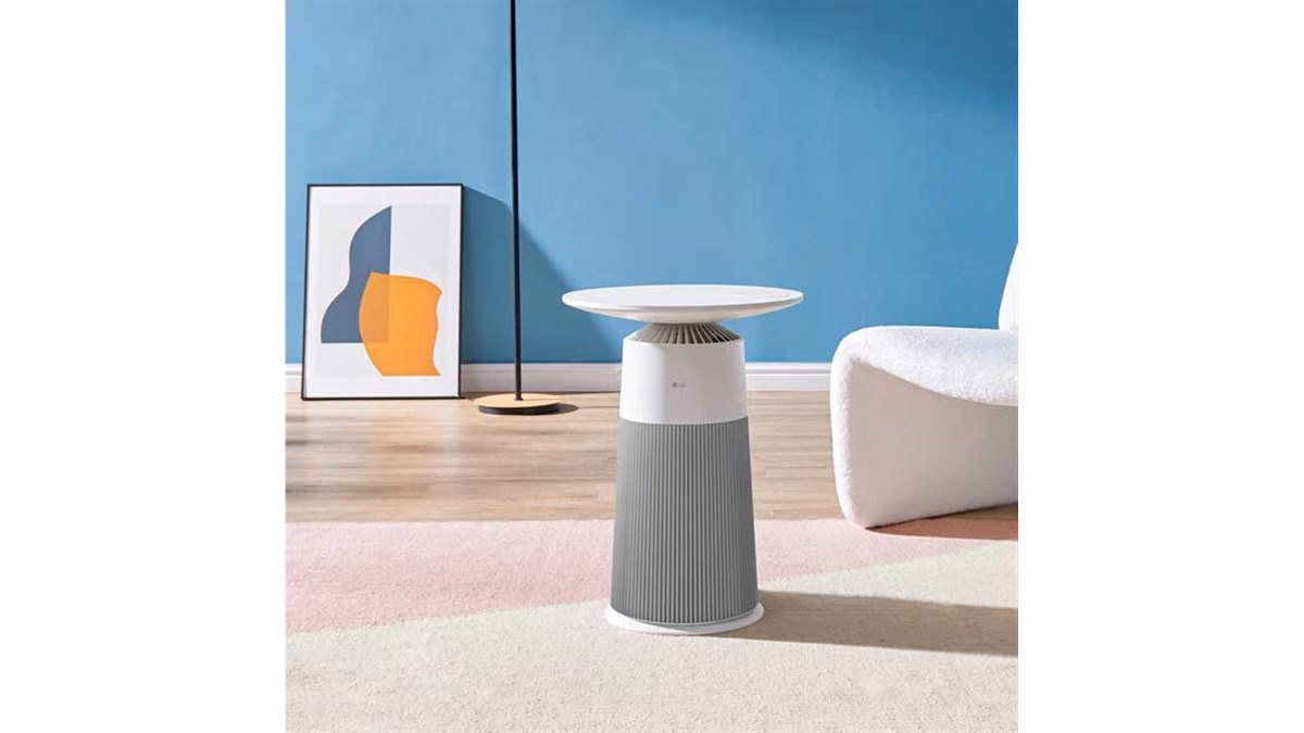 LG、テーブルやQi充電機能を備えた360度型空気清浄機「PuriCare