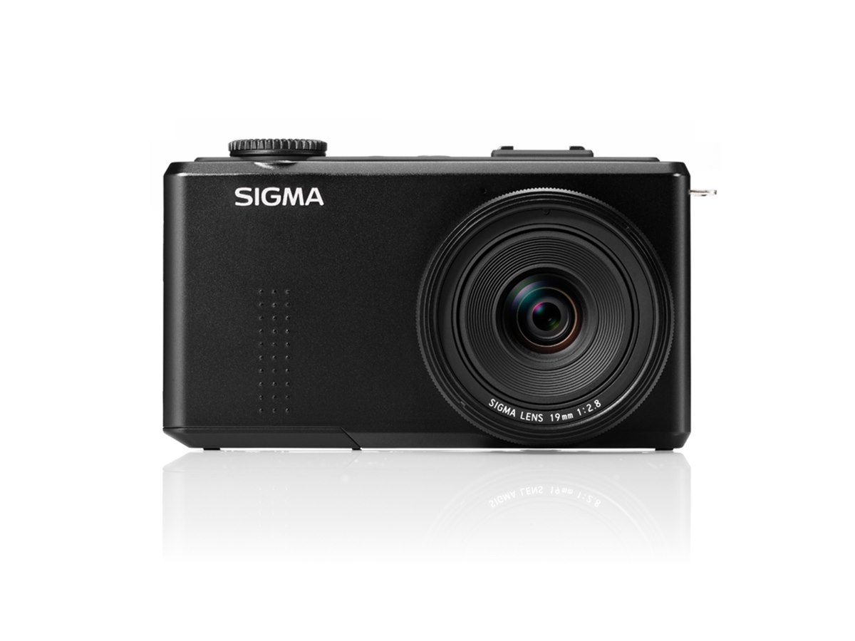 シグマ、「SIGMA DP1 Merrill」を9月14日に発売 - 価格.com