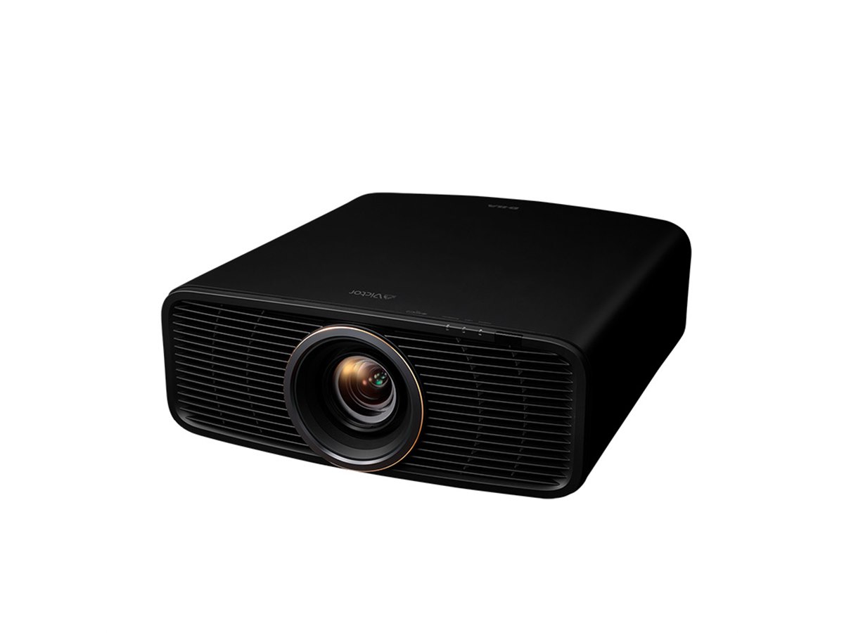 JVC、“ネイティブ4K対応プロジェクターとして世界最小”をうたう新