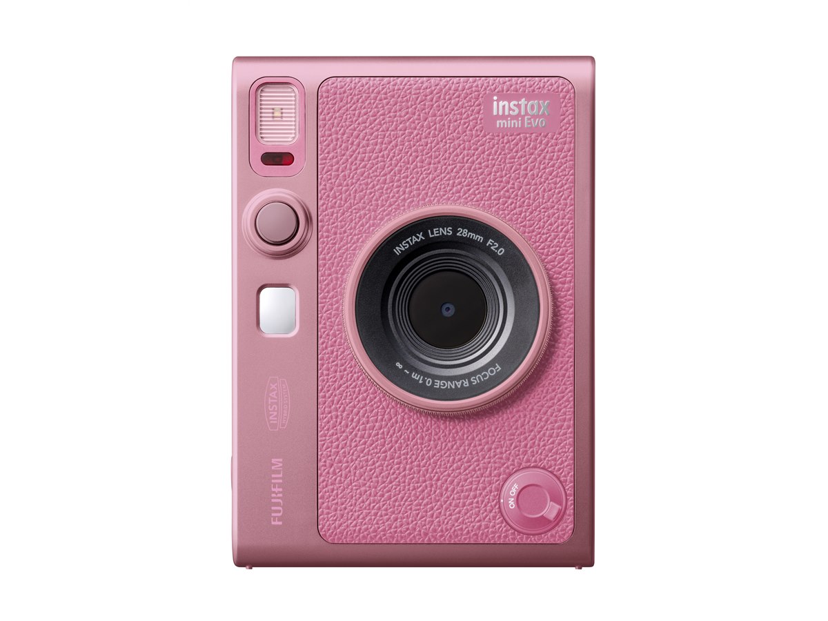 富士フイルム、特別カラーを採用した「instax mini Evo PINK」を限定