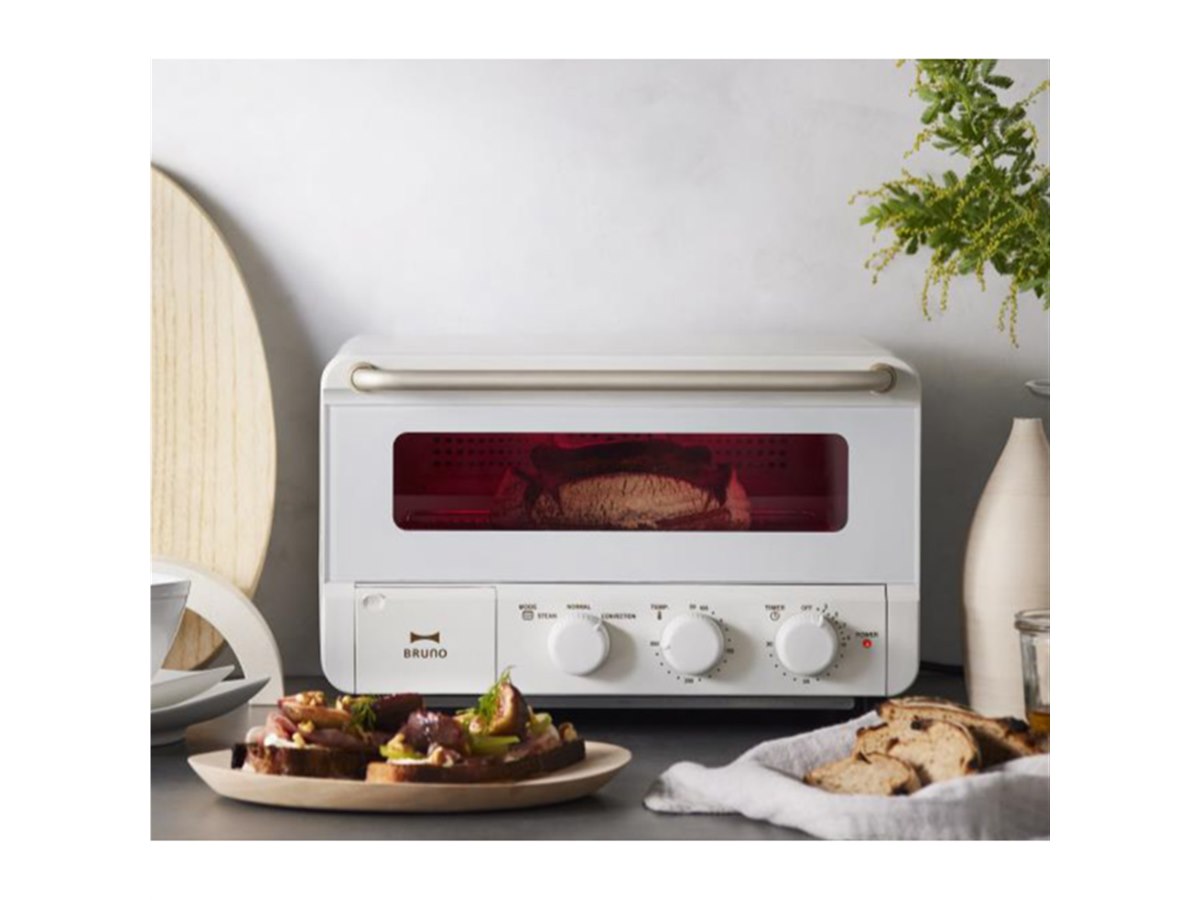 BRUNO、4枚焼きトースター「スチーム＆ベイク トースター」に新色