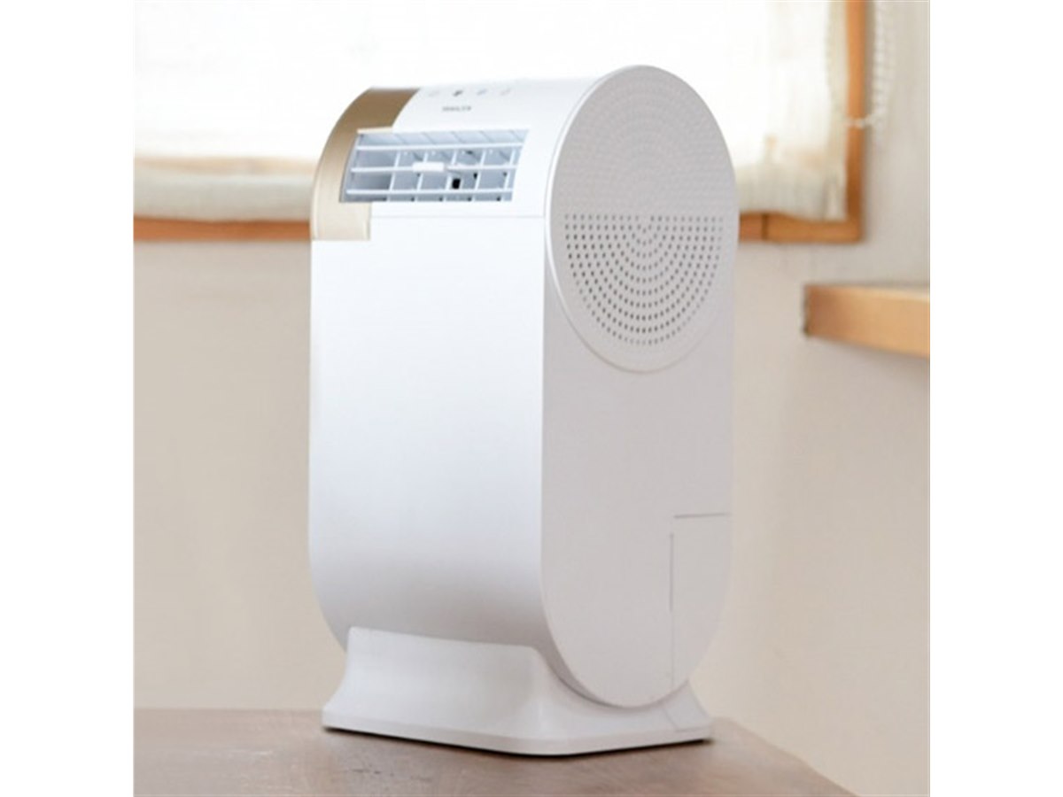 山善、卓上でも使いやすい「コンパクトクーラー YEC-RD03」を4月下旬に