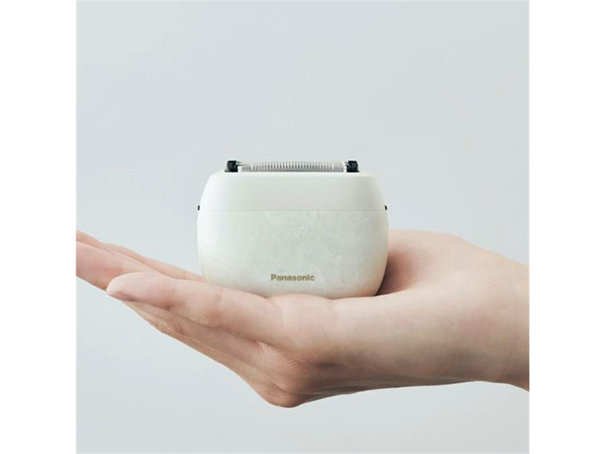 パナソニック、手のひらサイズの5枚刃シェーバー「ラムダッシュ