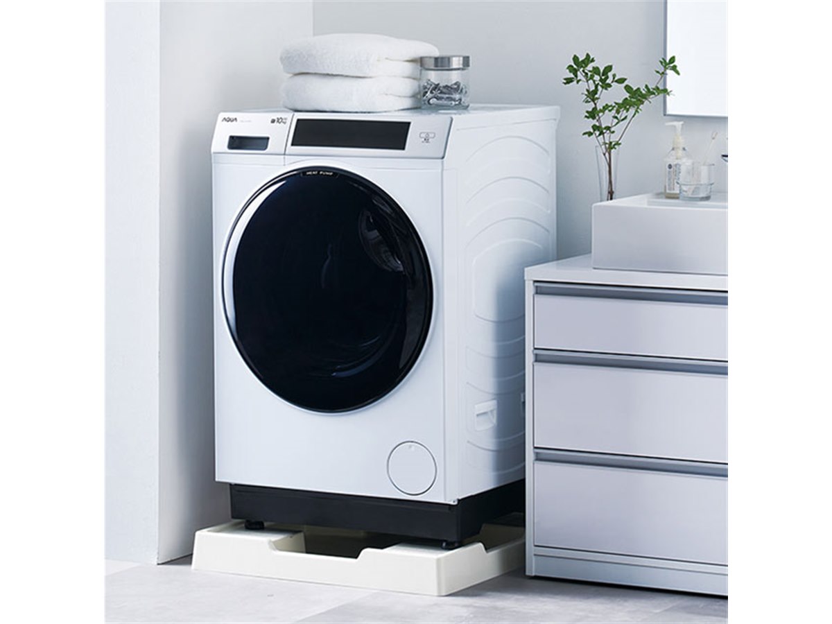 AQUA、60cm角の防水パンにも置ける10kgドラム式洗濯乾燥機「AQW-D10P